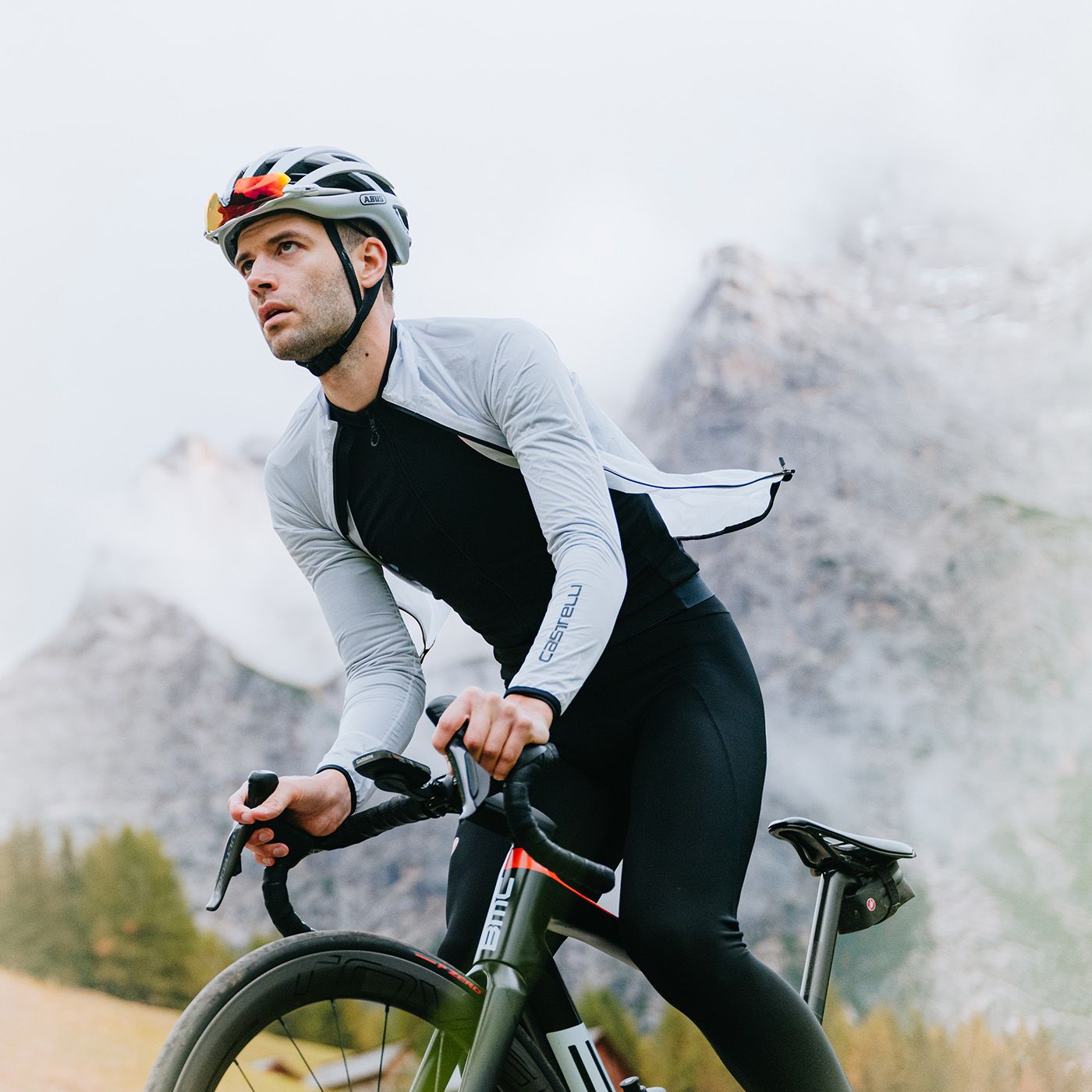 CASTELLI〉4524507 SQUALL SHELL JACKET ジャケット _870 | CASTELLI