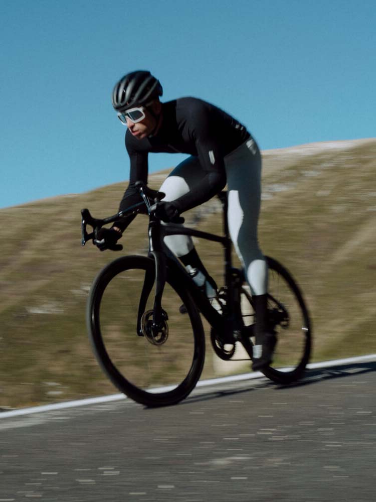 Q36.5〉Dottore Hybrid Que Long Sleeve Jersey ジャージ _Black | Q36