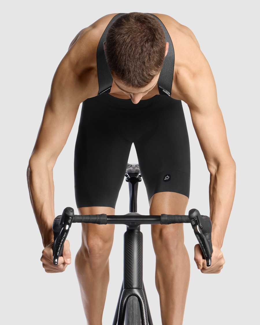 ASSOS〉MILLE GTS BibShorts S11 STANDARD ビブショーツ _Black Series