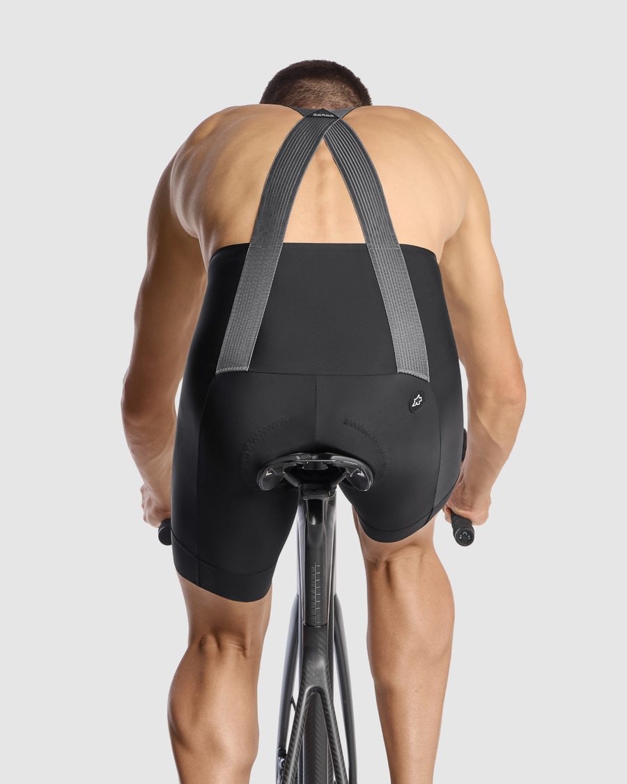 ASSOS ビブショーツ MILLE GTS Bib Shorts S11 Assos Mens Mille GTS Bib Shorts S11 [11.10.288.18.L]