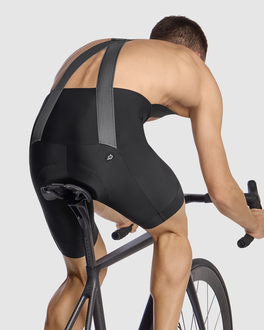 ASSOS〉MILLE GTS BibShorts S11 STANDARD ビブショーツ _Black Series