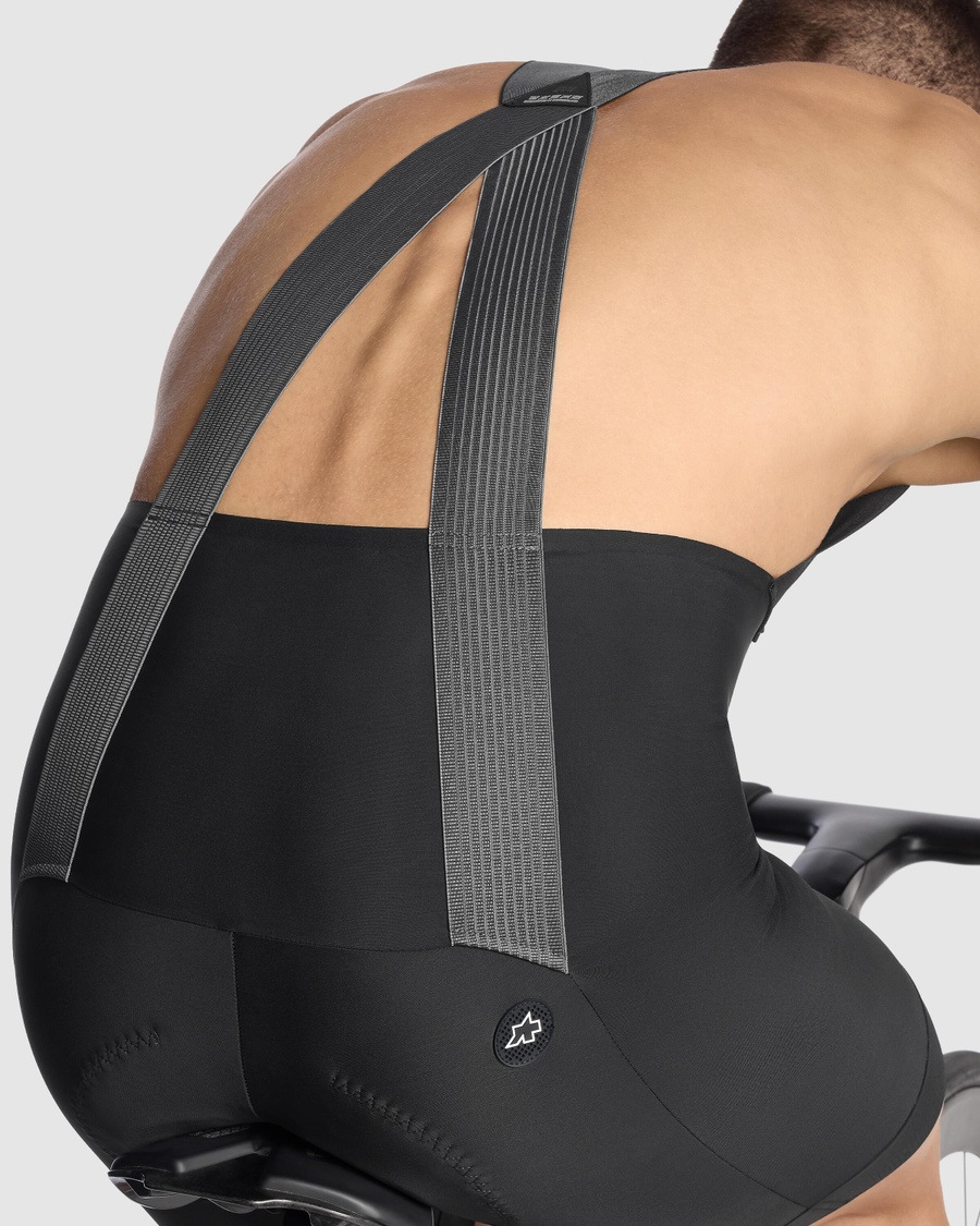 ASSOS〉MILLE GTS BibShorts S11 STANDARD ビブショーツ _Black