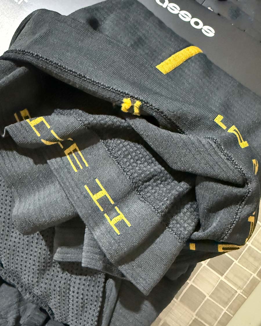 ASSOS〉SPRING FALL SS SKIN LAYER P1 スキン レイヤー _Anthracite
