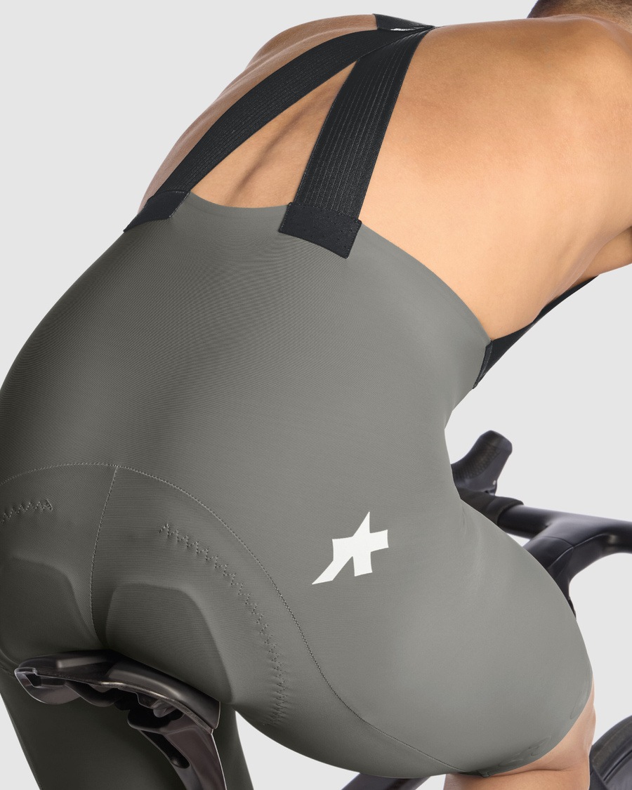 ASSOS〉EQUIPE R Bib Shorts S11 ビブショーツ _Edge Green | ASSOS