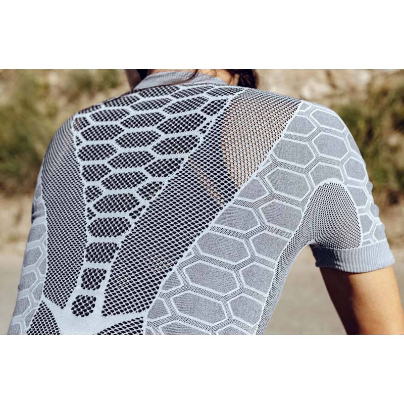 Q36.5〉Base Layer 2 Short Sleeve ベースレイヤー _ICE GREY | Q36.5