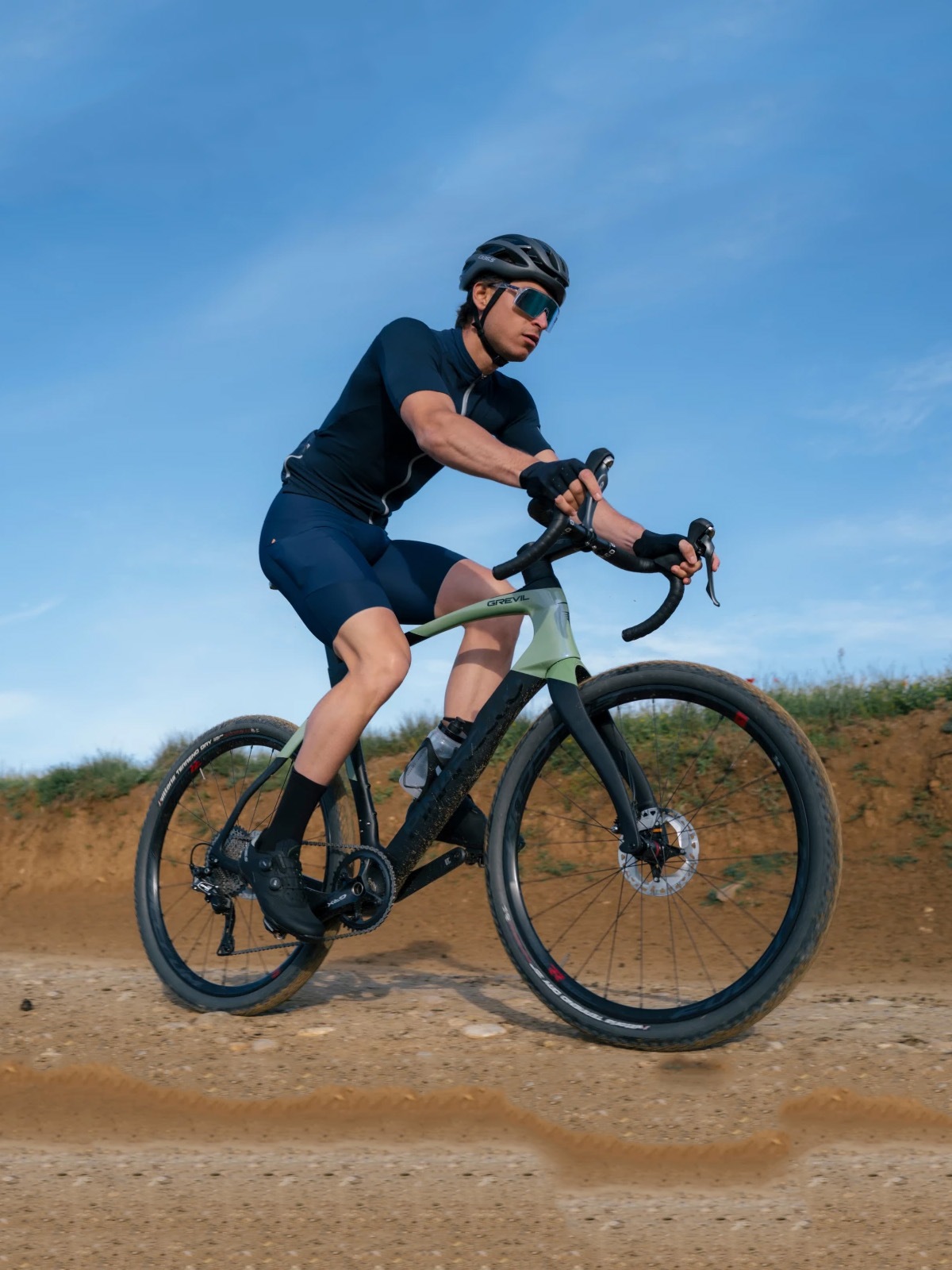 Q36.5〉Adventure Cargo Bib Shorts ビブショーツ _Nautica Blue | Q36