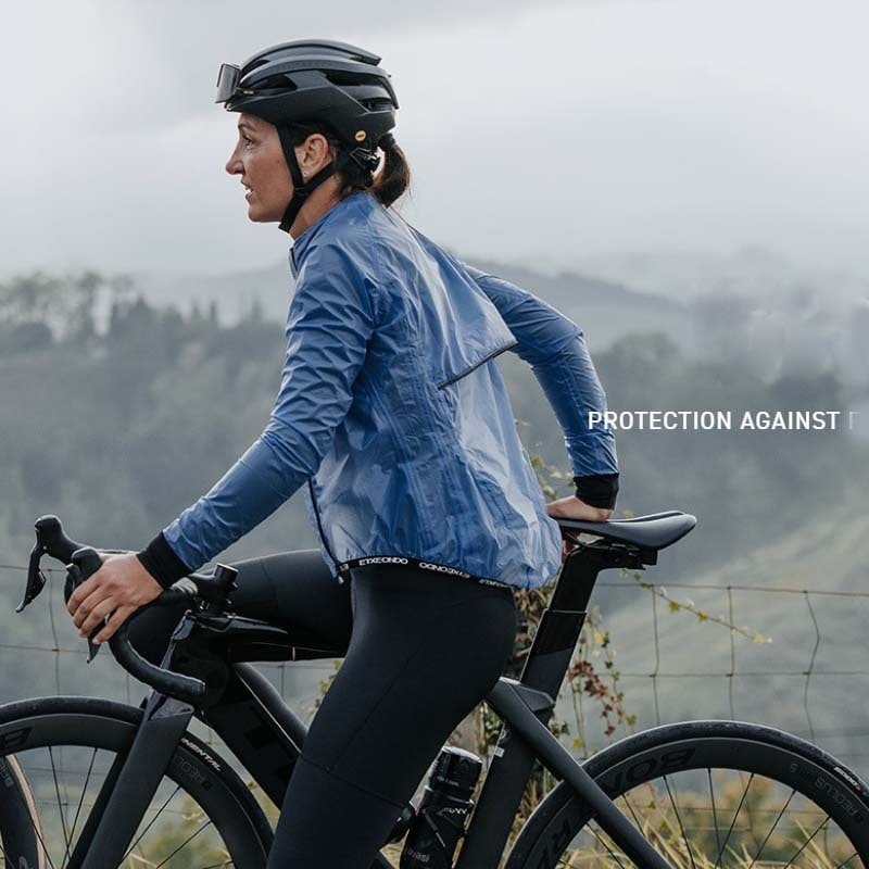ETXEONDO〉レディースレインジャケット BUSTI _Blue | ETXEONDO