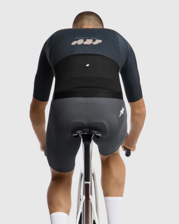 ASSOS〉EQUIPE RS Jersey Something To Say ジャージ _Excellence Blue