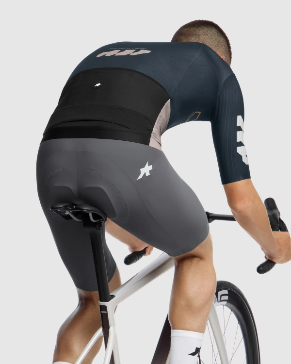 ASSOS〉EQUIPE RS Jersey Something To Say ジャージ _Excellence Blue