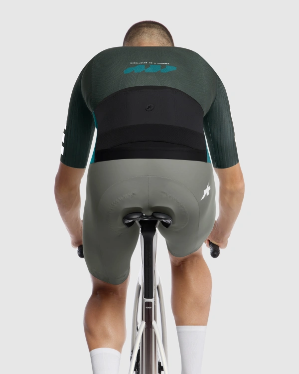 ASSOS〉EQUIPE RS Jersey Something To Say ジャージ _Racing Green