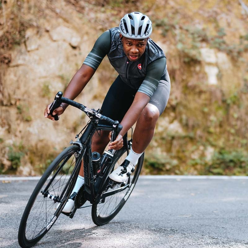 未使用 ENOF city trail vest ベスト 未使用 ENOF city trail vest ベスト