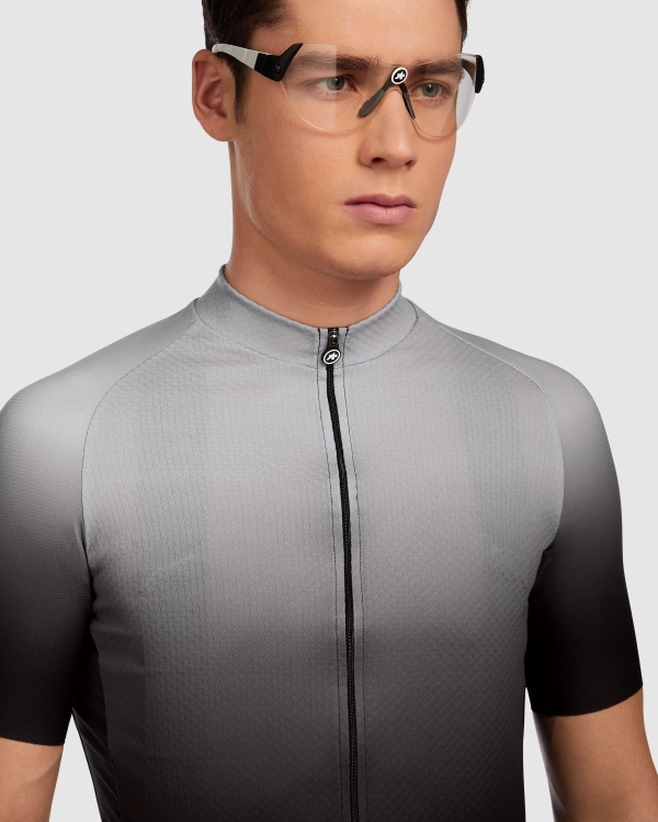 ASSOS〉ZEGHO G2 _interBlack | ASSOS | SUNNYSIDE松谷サイクルWEB店