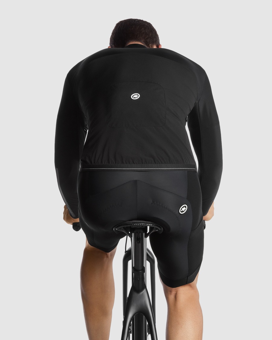 ASSOS Mille GTC Löwenkralle Jacket 黒XL ASSOS Mille GTC Löwenkralle Jacket 黒XL MILLE GT Shell Jacket S11