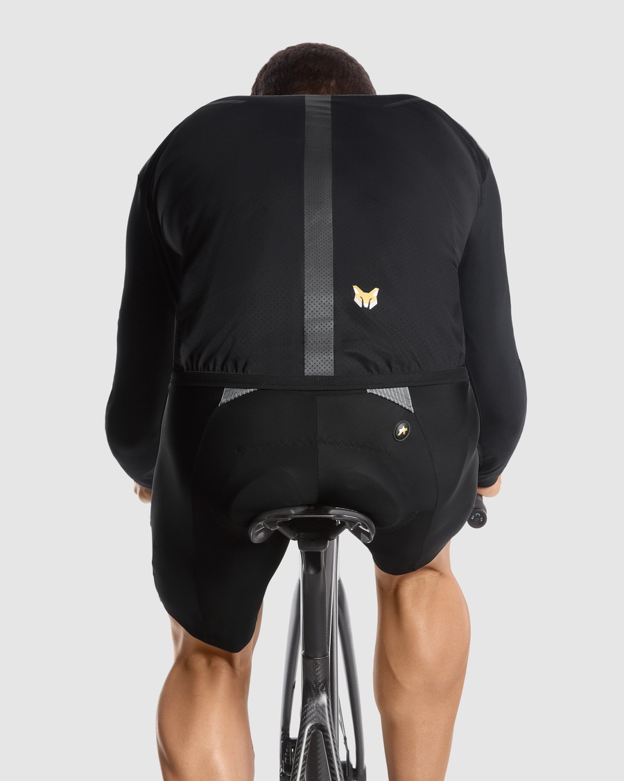 定価7万円 未使用 アソス GTO Fuchsrohre シェル ジャケットC2 ASSOS〉MILLE GTO FUCHSROHRE SHELL C2 _BlackSeries | ASSOS