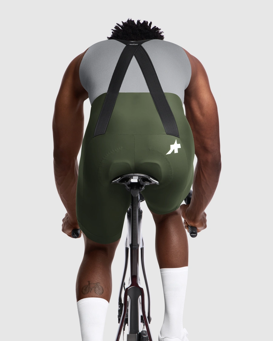 ASSOS〉MILLE GT Bib Shorts S11 ビブショーツ _Moss Green | ASSOS