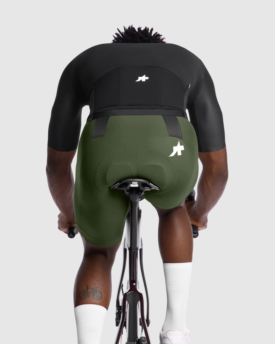 ASSOS〉MILLE GT JERSEY S11 EVO ジャージ _Black Series | ASSOS