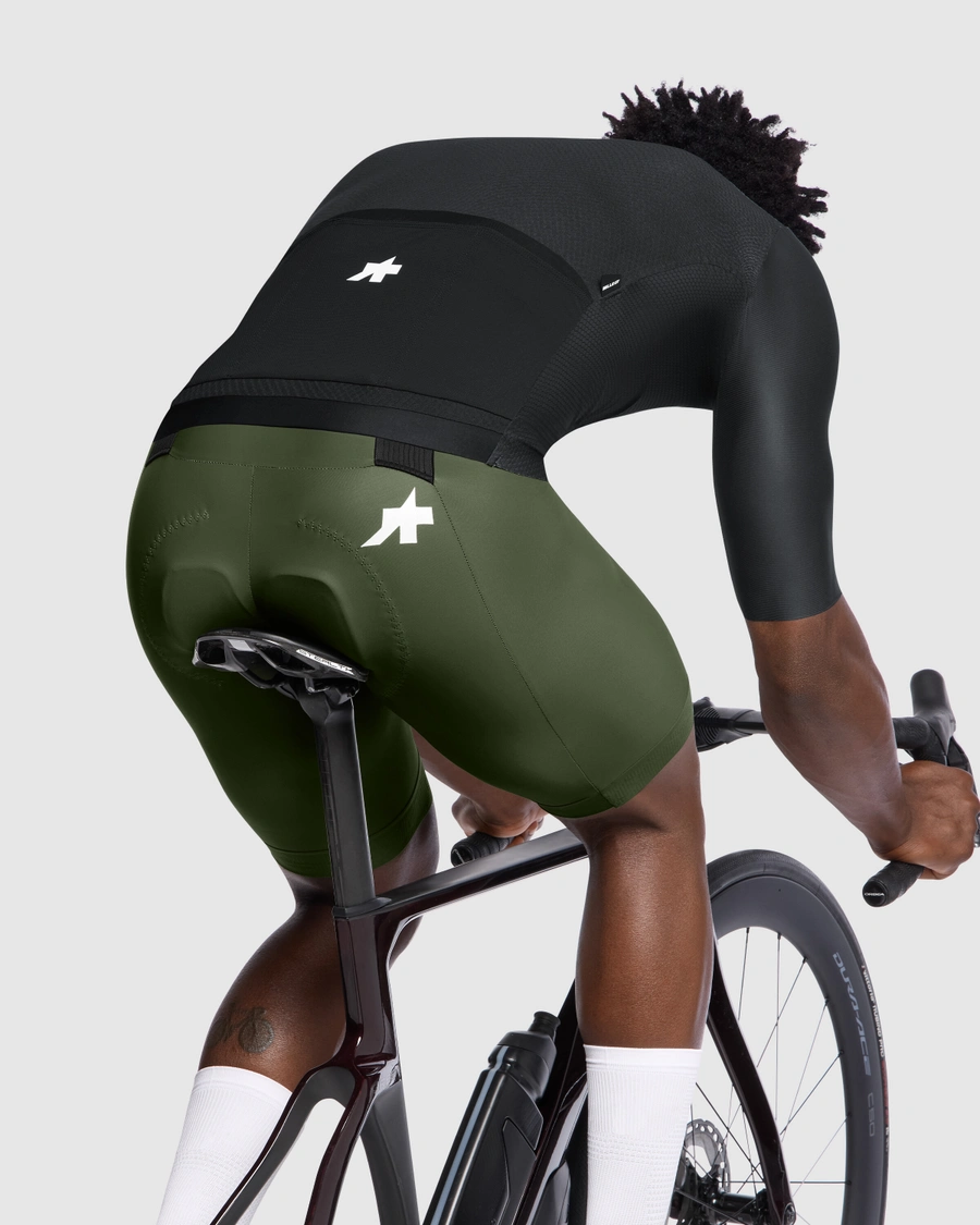 アソス assos MILLE GT S11 XS サイクルジャージ ASSOS〉MILLE GT JERSEY S11 EVO ジャージ _Black Series | ASSOS