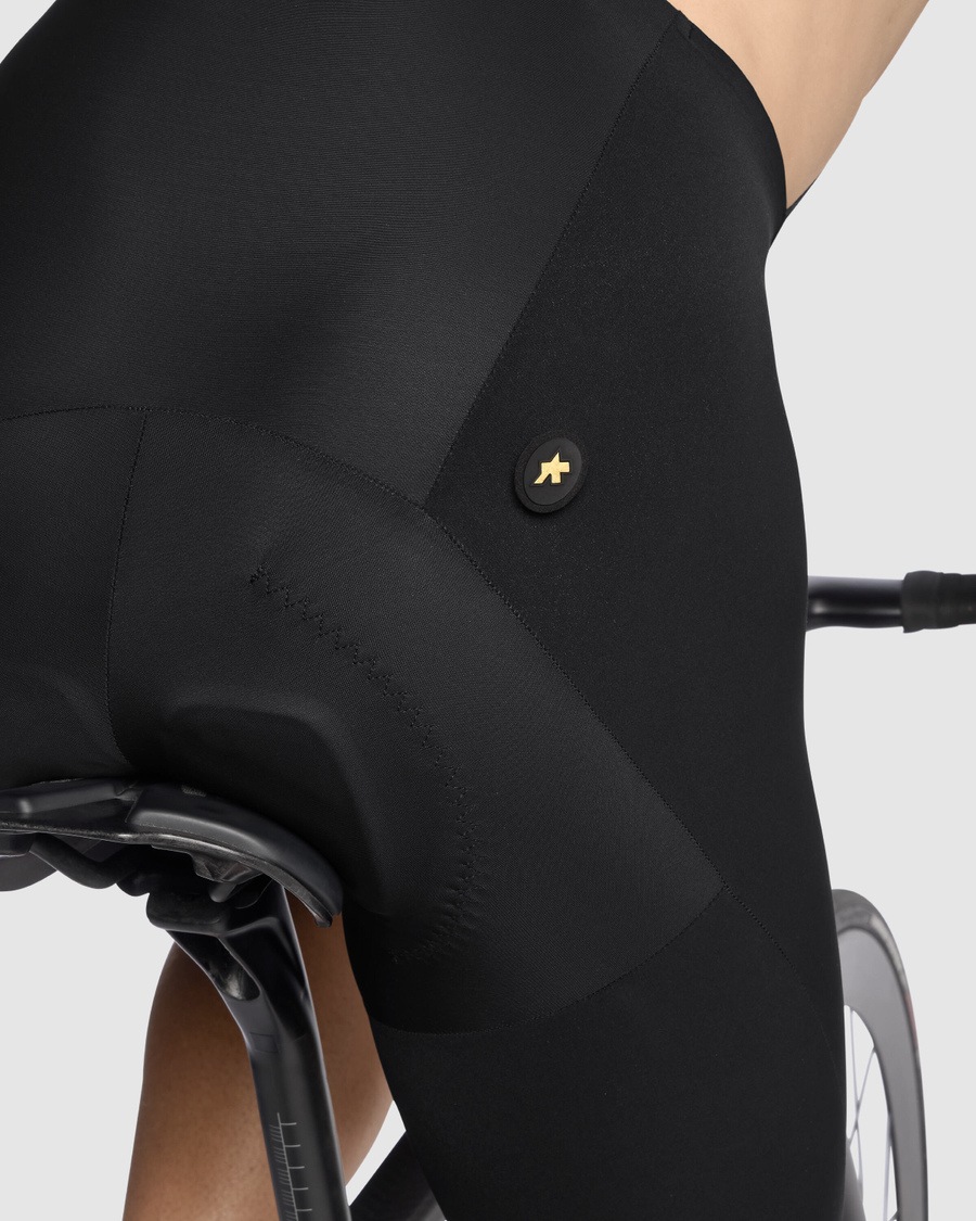 ASSOS〉EQUIPE RSR Bib Shorts S11 ビブショーツ _Black Series