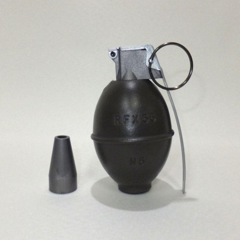 ボンボネロ　手榴弾　ブラック 手榴弾型 6mmBB弾専用 BBボトル M67 リンゴ型 エアガン : ユウセイ堂1