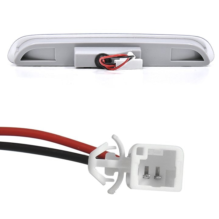 ハイエース200系　テールランプ　LEDハイマウントストップランプ　 2点セット ハイエース200系 テールランプ LEDハイマウントストップランプ 2点