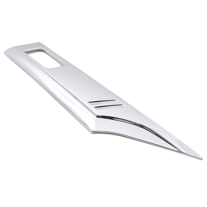 UD Trucs NISSAN ビッグサム バンパーガーニッシュ メッキ 日産 UD トラックス 純正品 ⁄ ビッグサム ⁄ ビックサム ⁄ 後期型