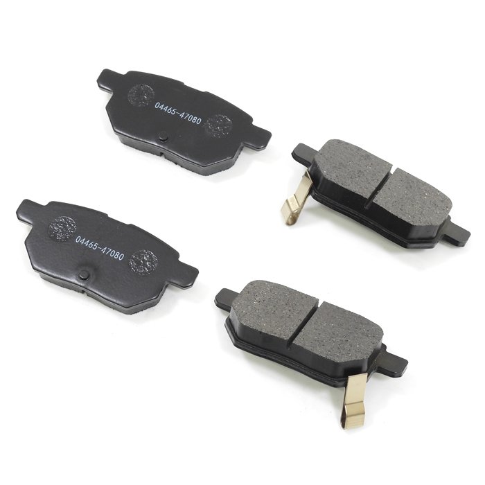 イスト NCP115 リア ブレーキパッド 左右 4枚 セット 互換品 04466