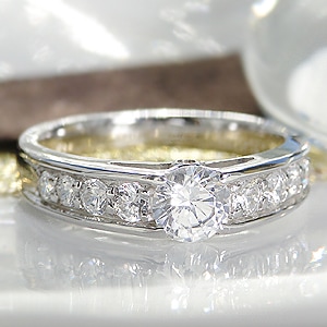 pt900 中石0.5ct 　ダイヤモンドリング【0.9ct】