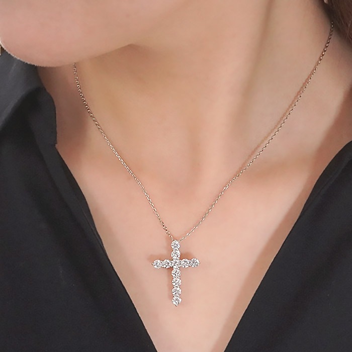Pt900【2.0ct】ダイヤモンド クロスモチーフ ペンダント