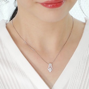 PT950 0.78ct ダイヤモンド ペンダント ネックレス【SIクラス】