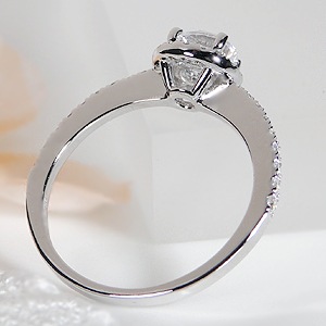 pt950 大粒 0.5ct ダイヤモンド リング【0.74ct】【H-SI-Good】　csr0291-pt