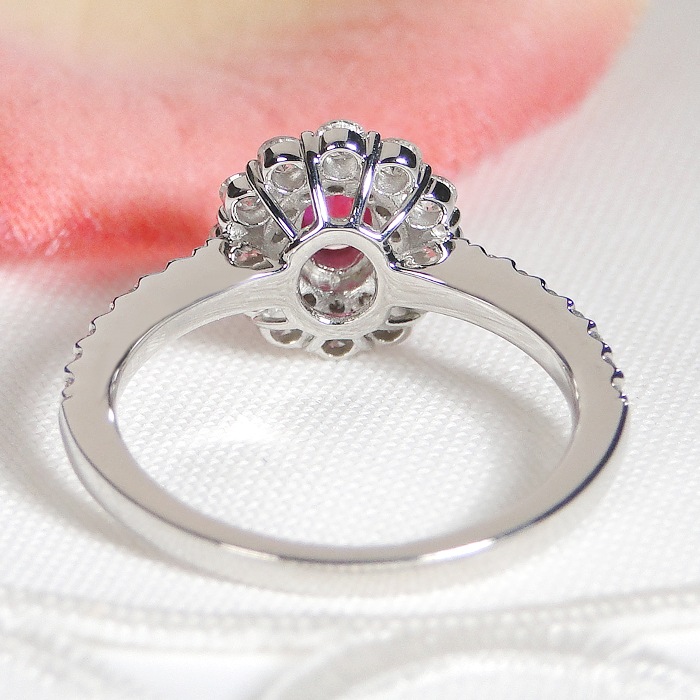 Pt950/K18YG ルビー ダイヤ リング