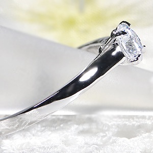 pt950 一粒 ダイヤモンド リング【H-SI-Good】【0.5ct】