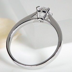 pt950 一粒 ダイヤモンド リング【H-SI-Good】【0.5ct】