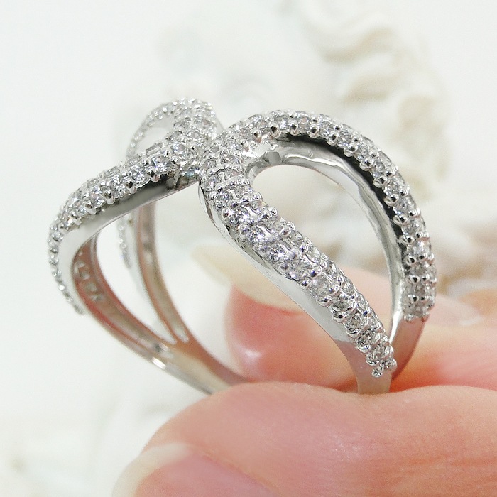 Pt950/K18YG ダイヤモンド リング【0.7ct】