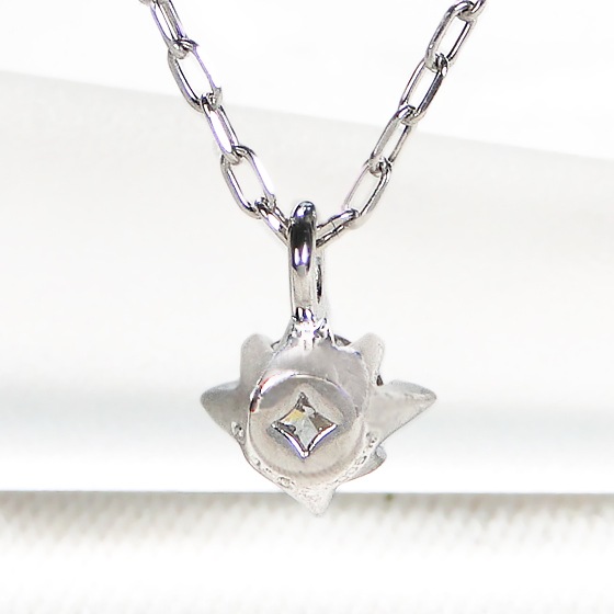 Pt900/K18YG【0.1ct】ハート＆キューピッドダイヤモンド ネックレス サザンクロス