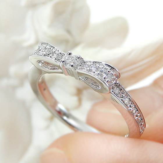 リボン ピンキーリング pt950