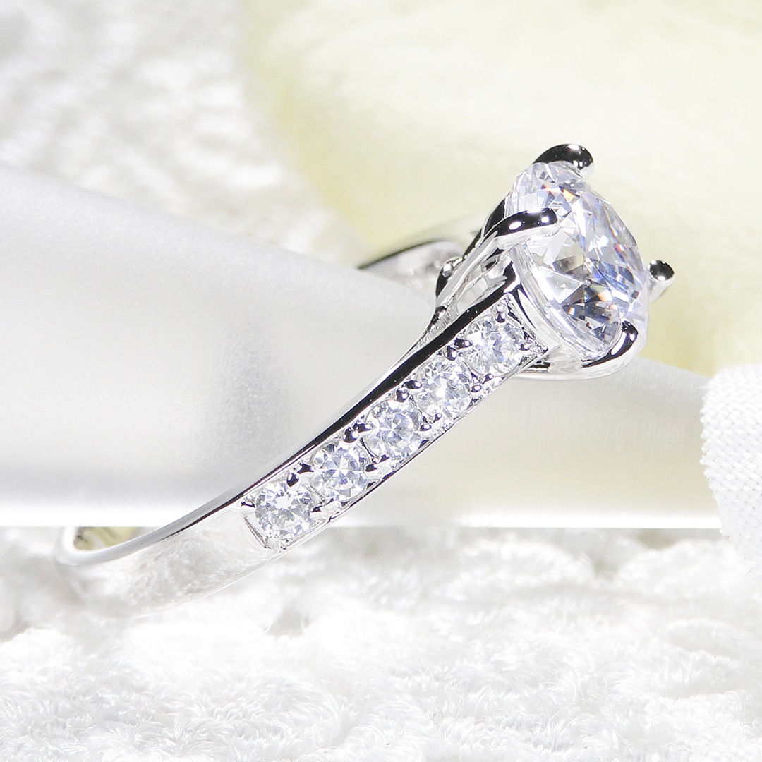 pt950 中石 大粒1.5カラット！豪華 ダイヤモンド リング【1.90ct】【鑑定書付】　csr0301-pt