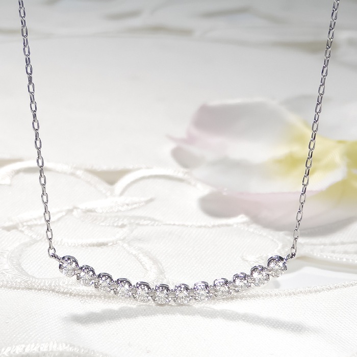 Pt950 ハート＆キューピッド ダイヤモンド ラインネックレス 0.5ct