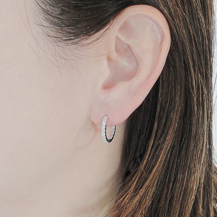 K18WG【0.7ct】ダイヤモンド中折れフープピアス【17mm】
