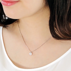 CHESS】Pt900 大粒一粒ダイヤモンドネックレス csn0094