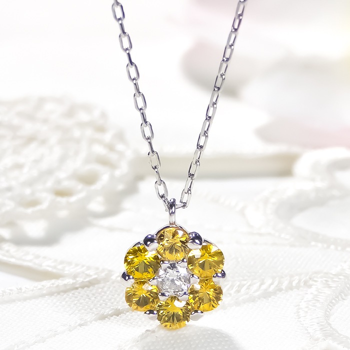 Pt900 イエローサファイア フラワーネックレス