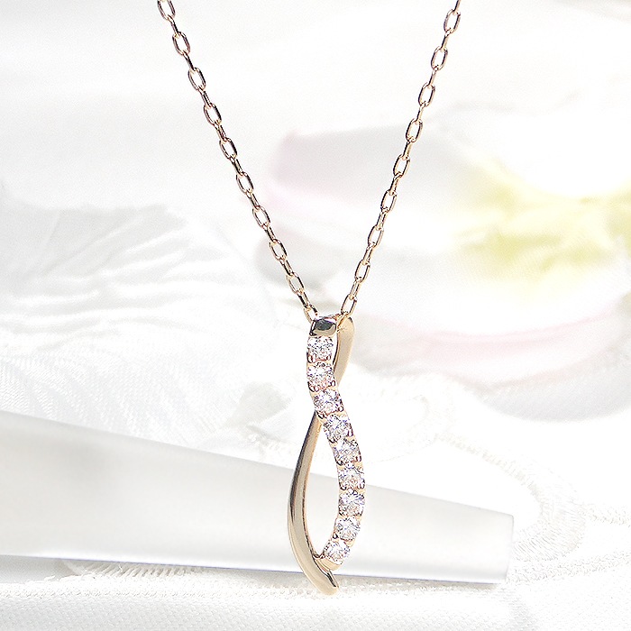 Pt900/K18YG【0.22ct】リボン ネックレス ダイヤモンド