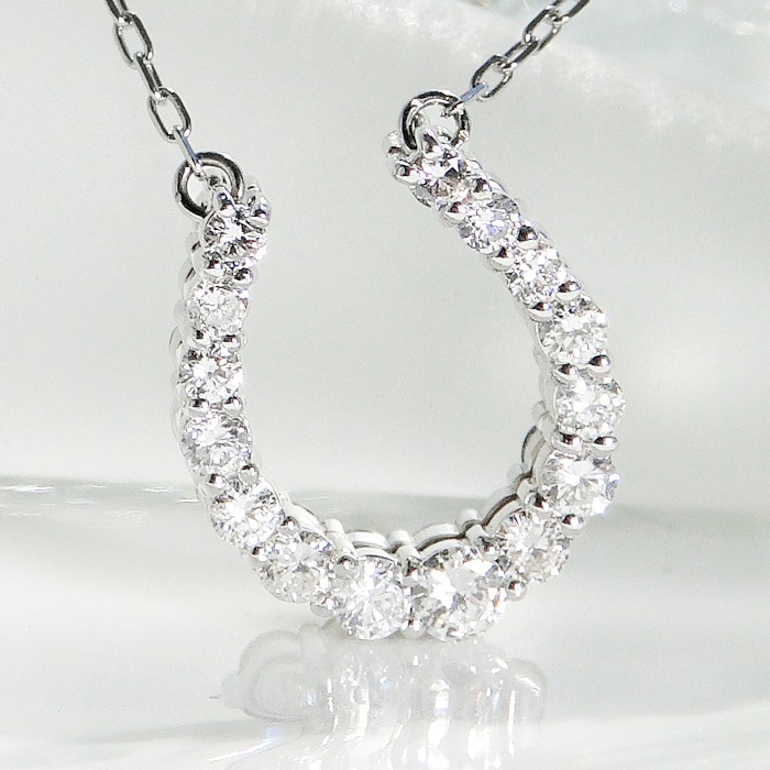 K18WG 【1.0ct】ダイヤモンド リバーシブルペンダント【馬蹄】csn00068