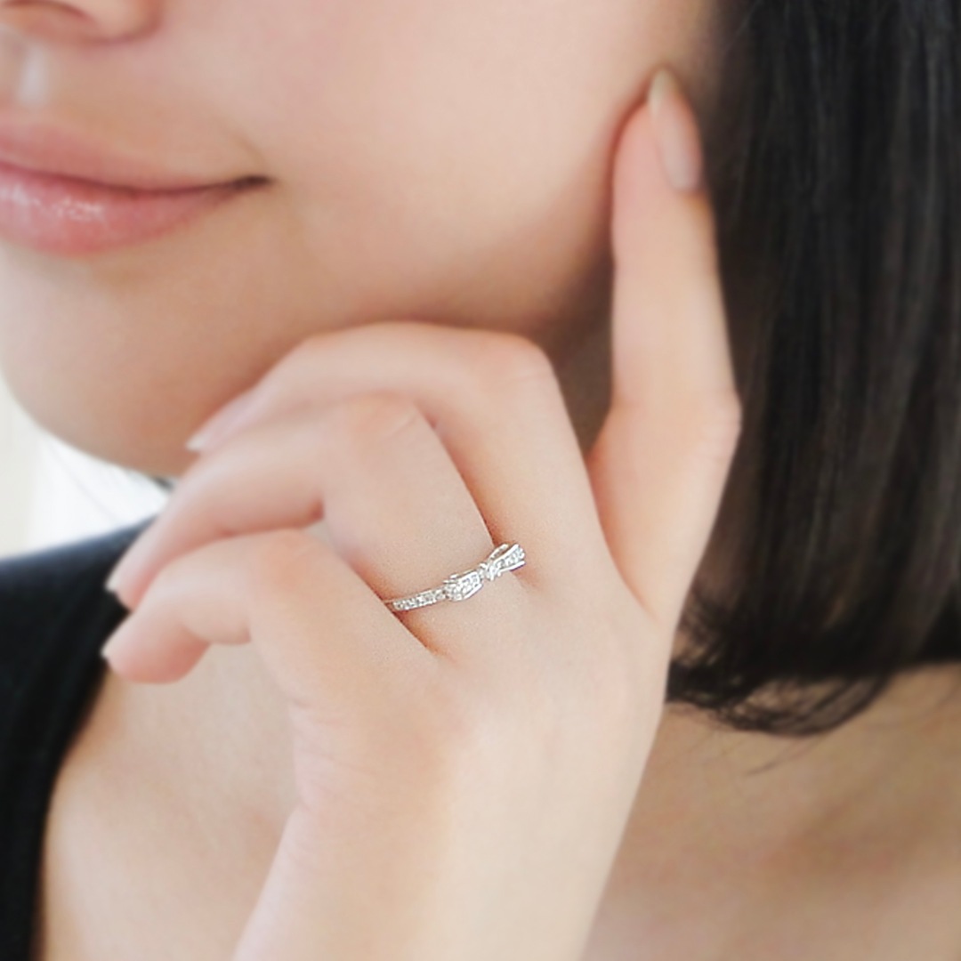 pt950 【0.2ct】ダイヤ リボン リング　センター石　ハート＆キューピッド　☆鑑別カード・専用スコープ付