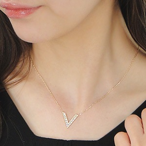 K18YG ハートアンドキューピッド ダイヤモンド　Ｖ字 ネックレス リバーシブルタイプ【0.5ct】鑑別カード・スコープ付