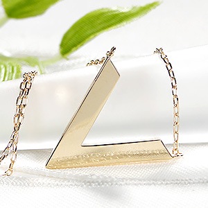 K18YG ハートアンドキューピッド ダイヤモンド　Ｖ字 ネックレス リバーシブルタイプ【0.5ct】鑑別カード・スコープ付