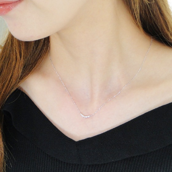 Pt900【0.12ct】グラデーション ダイヤモンド ネックレス ペンダント