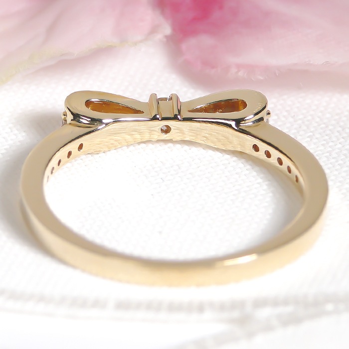 K18YG ダイヤモンド ハッピー リボン リング【0.2ct】