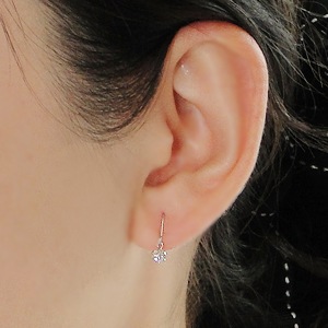 Pt900【0.3ct】一粒 ダイヤモンド アメリカン フックピアス