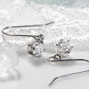 Pt900【0.3ct】一粒 ダイヤモンド アメリカン フックピアス